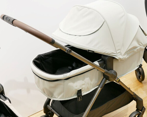 小島よしおさんインタビューも！「こんなベビーカー欲しかった！」【ピジョン】新作発表会レポ