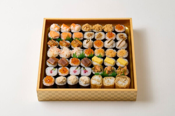 「行楽シーズン到来！“春ピクニック”は映える＆楽しめる【成城石井】のお弁当でお手軽豪華が大正解！