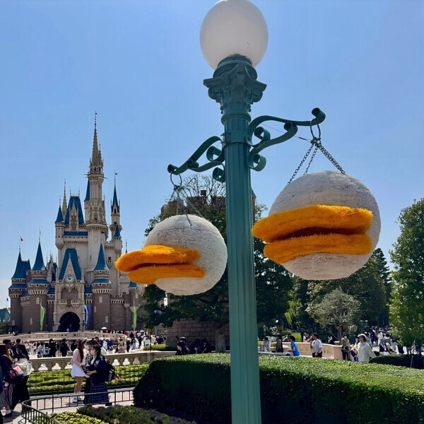 「パワーアップして帰ってきた♡」東京ディズニーランドで開催中の【ドナルドの新イベント】が熱い！