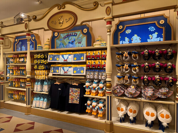 「パワーアップして帰ってきた♡」東京ディズニーランドで開催中の【ドナルドの新イベント】が熱い！