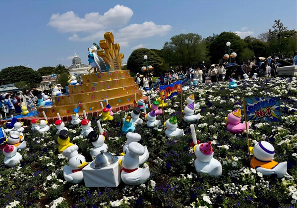 「パワーアップして帰ってきた♡」東京ディズニーランドで開催中の【ドナルドの新イベント】が熱い！