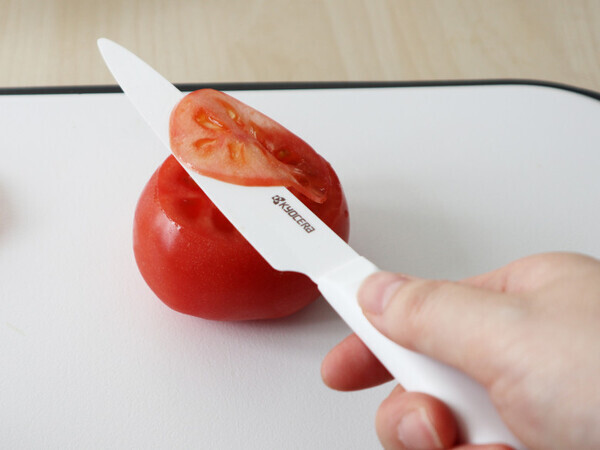 「えっ？気持ちいいんですけど～」オートマ感覚で使える【セラミックナイフ】エアリーカットに注目！【オトナの家庭科①】