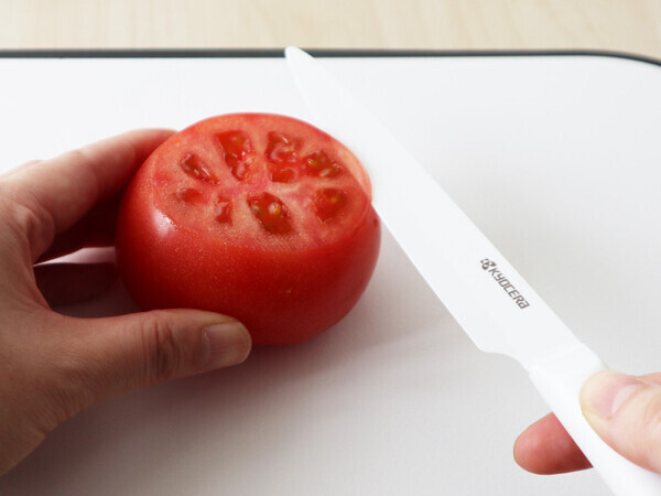 「えっ？気持ちいいんですけど～」オートマ感覚で使える【セラミックナイフ】エアリーカットに注目！【オトナの家庭科①】