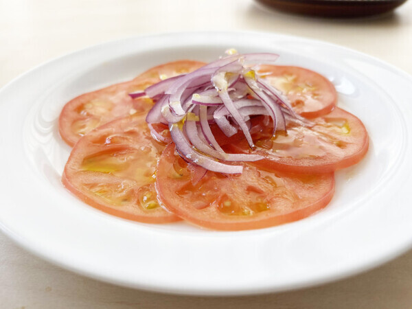 「えっ？気持ちいいんですけど～」オートマ感覚で使える【セラミックナイフ】エアリーカットに注目！【オトナの家庭科①】