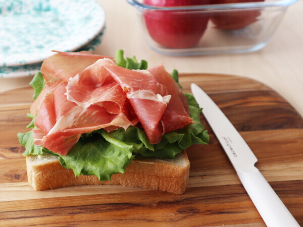 「えっ？気持ちいいんですけど～」オートマ感覚で使える【セラミックナイフ】エアリーカットに注目！【オトナの家庭科①】