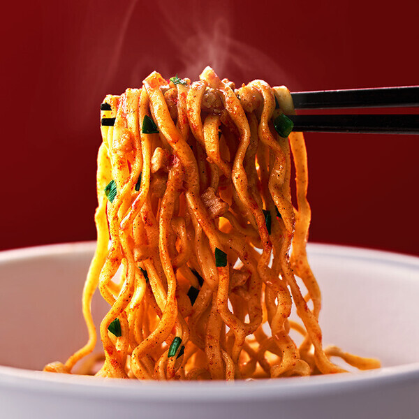 「カップ焼きそばなのに栄養満点ってどういうこと！？」【BASE YAKISOBA】ならおいしく楽しく健康を目指せる！