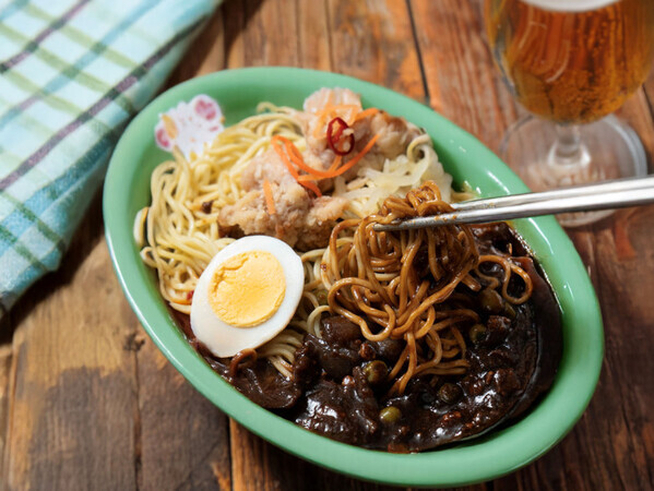 「まだの人、絶対に食べてみて！」本場の味わいを楽しめる【成城石井流 韓国グルメフェア】