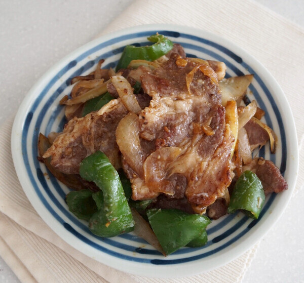 「プロサッカー選手の夫も疲れが取れると絶賛！」簡単スタミナ飯レシピ【ごんだゆみのお料理講座】