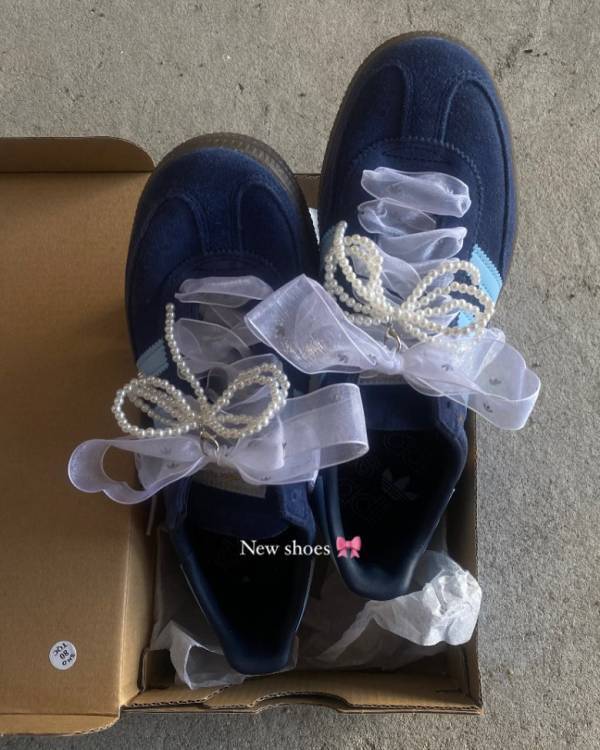 【リボン×スニーカー】甘盛りシューズがSNSで大バズり！今っぽくてかわいいアレンジ3選