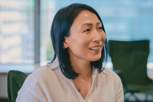 「すごい！」の代わりに何を伝える？ 子どもを伸ばし親子関係を良くする【ほめ方＆叱り方】