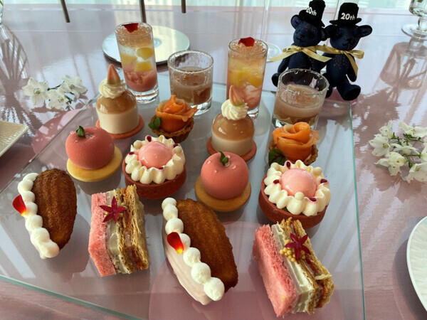 「桃を全方位で味わい尽くす！」この夏【コンラッド東京】発の新作アフタヌーンティーはピーチが主役♡