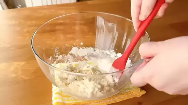 「フライパンでできる！」「手順も簡単！」ホットケーキミックスを使ったお手軽【チーズナン】レシピ