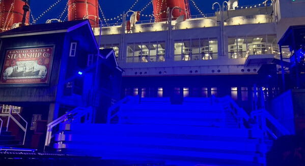 朝から夜までびしょ濡れMAX！？ディズニーシーの新イベントでとびきりハッピーな夏の思い出を♡