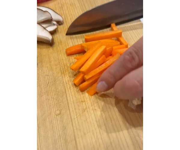 「疲労に負けないスペシャル飯！」スポーツキッズの体力回復レシピ【ごんだゆみのお料理講座】