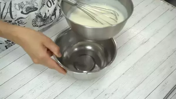 「タッパーで作れる10分デザート！」暑い日にもおいしい【ヨーグルトムース】の簡単レシピ！