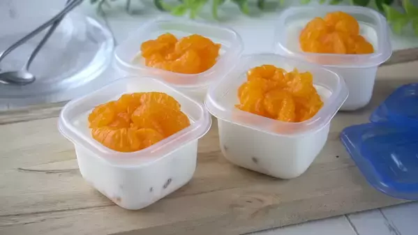 「タッパーで作れる10分デザート！」暑い日にもおいしい【ヨーグルトムース】の簡単レシピ！