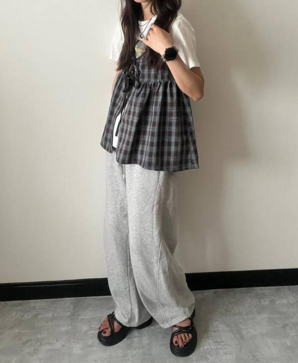 「買わなきゃ損でしょ♡」おしゃれさんは【しまむら】のチェック柄トップスで秋コーデを先取り初めてます！