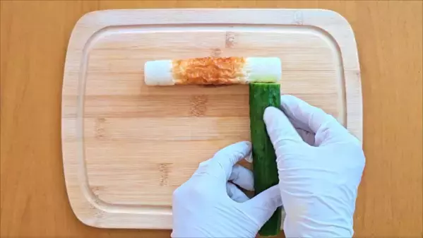 「5分でできる！」「運動会のお弁当にもピッタリ♡」子どもが喜ぶハートのちくわキュウリの作り方