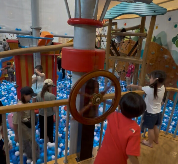 「ヒーローの世界を親子で体験！」シアターGロッソ【ゴジュウジャーショー】に行ってきました！