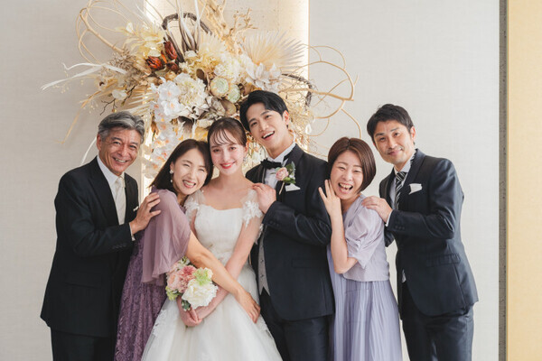 【リトル婚】やっぱりウェディングドレスが着たい！新しい家族結婚式で夢を叶えよう♡