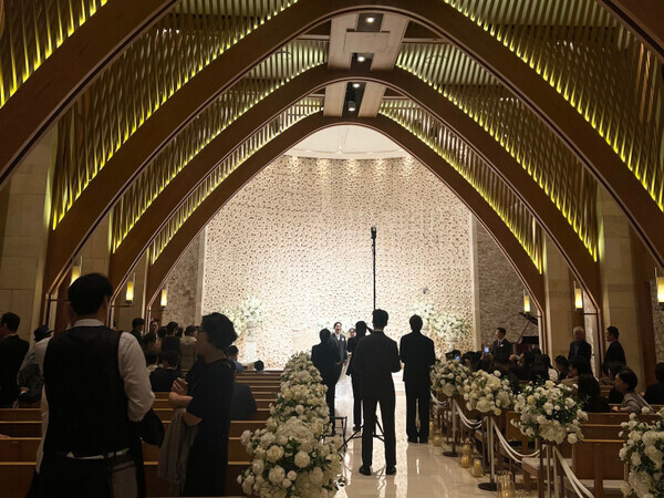 【韓国のリアルな結婚事情】「婚姻届けは後回し！？」「とにかく結婚式を挙げたら夫婦同然♡」韓国の今ドキ結婚観に注目！