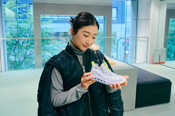 刺激たっぷりの新スポット♡『On Flagship Store Tokyo Ginza』で“走る楽しさ”を体感！【3児のママ・ファンラン通信⑳】