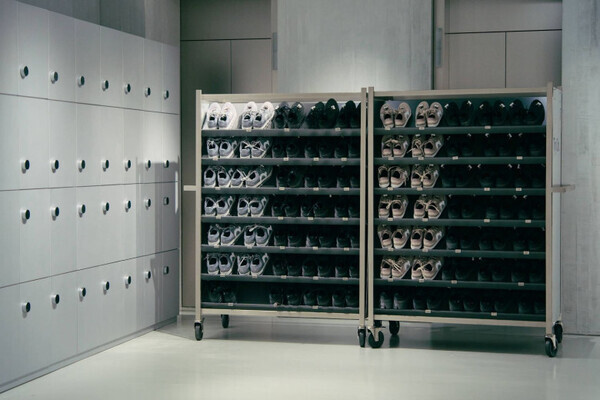 刺激たっぷりの新スポット♡『On Flagship Store Tokyo Ginza』で“走る楽しさ”を体感！【3児のママ・ファンラン通信⑳】