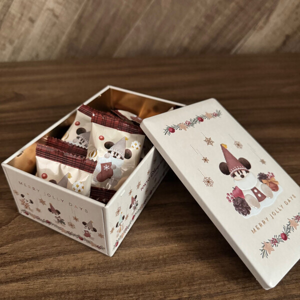 売り切れ注意！食べた後もインテリアに♡絶対に買ってほしい【ディズニークリスマスお土産BEST5】を大発表！