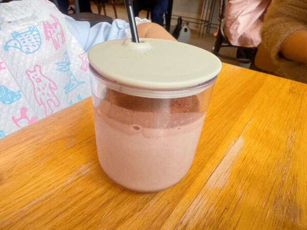 【子連れカフェ】これがあれば無敵☆授乳室・おむつ台・キッズスペースがあるカフェ『UPCOFFEE』(埼玉県)