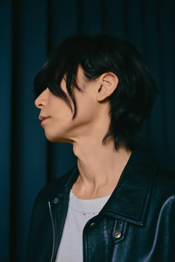 川上洋平さん「好きなことに関しては、もう本当にとことん」作業というよりは毒抜き！？3年ぶりのエッセイ執筆秘話