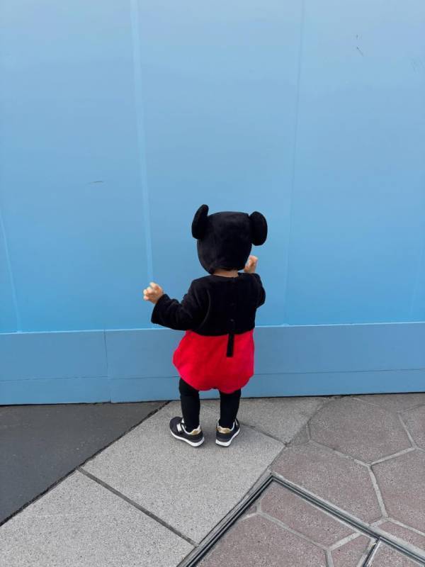 夢の国を大満喫♡ミッキーになっちゃった赤ちゃん登場！