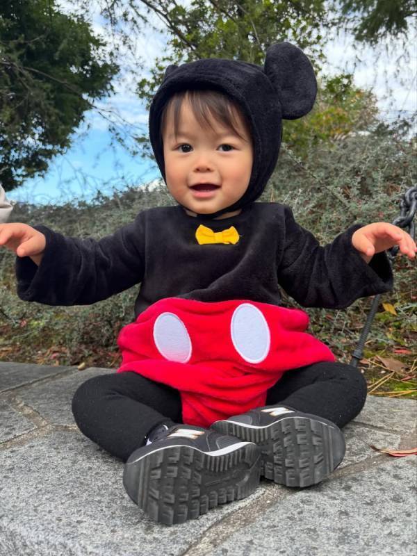 夢の国を大満喫♡ミッキーになっちゃった赤ちゃん登場！