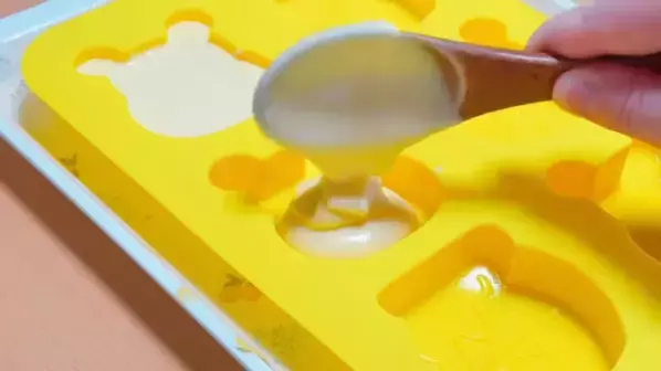 「４分で完成！」電子レンジと100均グッズで作る簡単チョコケーキレシピがバレンタインにもぴったり♪