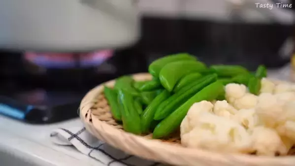 「コストコへ行く前に見て！」YouTuberが太鼓判を押す15品が優秀すぎ【第2弾】