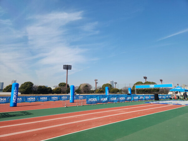 【HOKA】「やっぱり走るって楽しい！」3児のママが10Kイベントで再発見した、最高のランニング体験