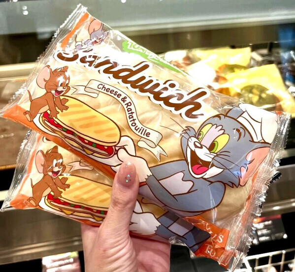 【完売注意】タリーズ×トムとジェリー限定コラボ開始！狙い目の「激レアグッズ」とおすすめドリンクは？