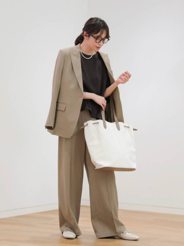 【UNIQLO : C】春の新作が争奪戦の予感！コスパ抜群「大人の抜け感」コーデが最強