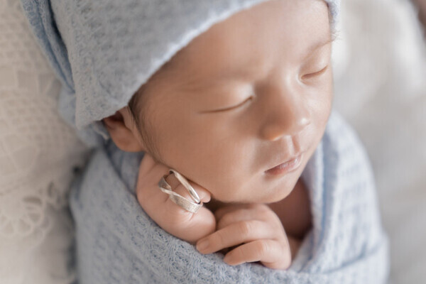 猫ちゃんも出演♡かわいすぎるニューボーンフォト！