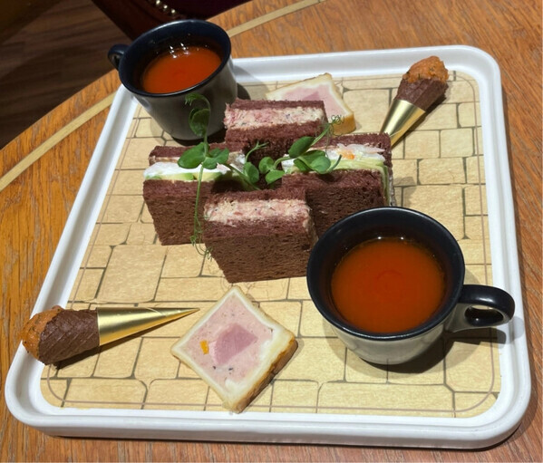 映画『ハリー・ポッターと賢者の石』公開25周年記念イベント！“魔法学校へ入学するドキドキ”を【スタジオツアー東京】で体験しよう！