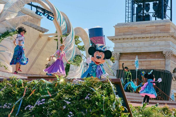 「25周年のディズニーシーはとびきりスペシャル！」絶対に押さえておくべき映えスポット＆ランドのパルパルーザをご紹介♪