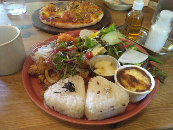 【佐賀県・多久市】ゆったりの遊び場と癒しカフェ…ホッとひと息ごほうび旅に行こう♡【九州ママ通信vol.31】