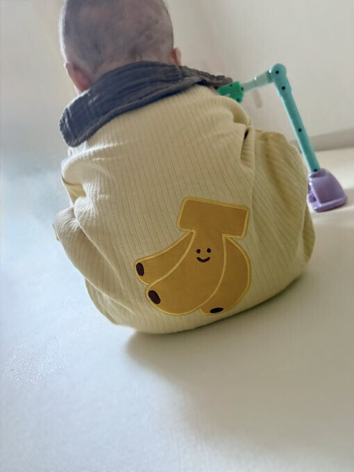 「見つけた！」赤ちゃんのかわいいおちり・おちり・おちり！