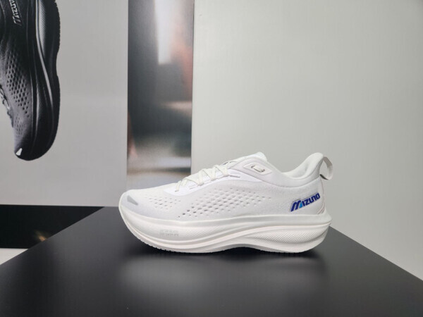 「もっとランが身近になりそう！」MIZUNOが誇る神シューズがスゴイ【3児のママ・ファンラン通信㉘】
