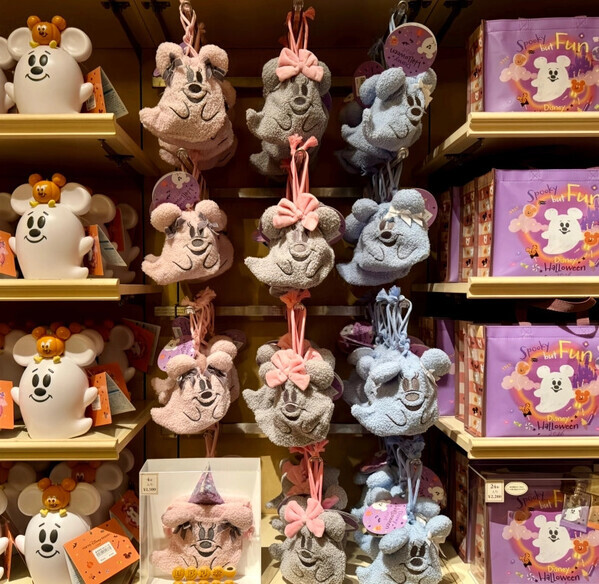 「かわいさ大渋滞！」ダークな世界観に夢中♪新キャラも登場【ディズニーランド】ハロウィーンを徹底紹介