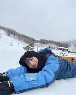 人気モデル "雪上に舞い降りた天使" スノボ満喫ショット公開にいいね続々「かわいすぎーー」