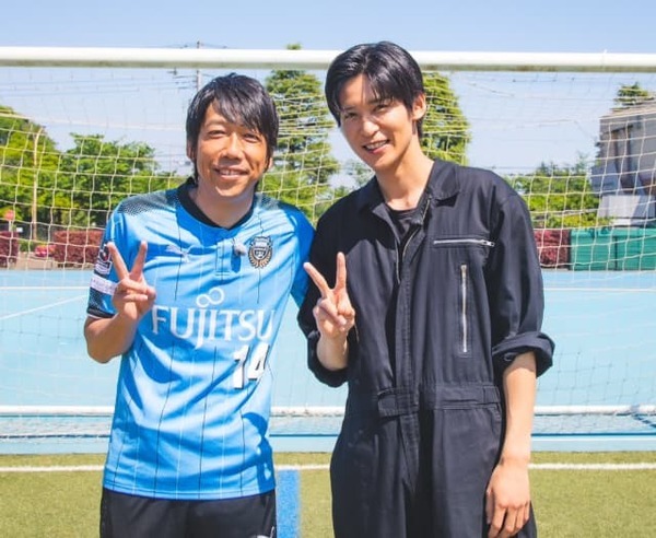 元サッカー日本代表の中村憲剛がSnowMan目黒蓮とのFK対決に「楽しかった」と大興奮？