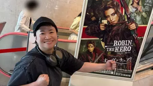 「おもしろかったー！！！」ハリセンボン近藤春菜、ミュージカル 『ROBIN THE HERO』に大興奮！