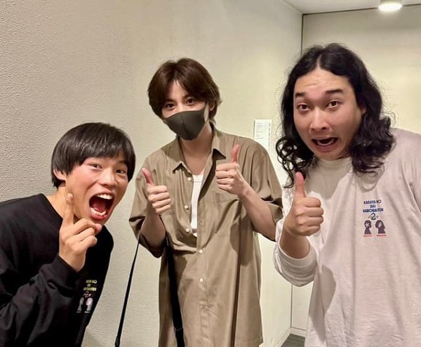 「全てが最高に面白かった！！」京本大我、かが屋の単独ライブを絶賛！仲良し3ショットも投稿
