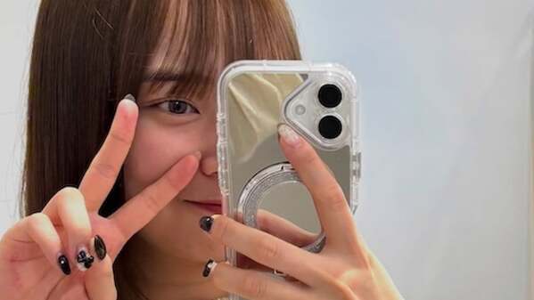 「今回はオリーブっぽい髪色！」元乃木坂46・鈴木絢音、新しい髪色を披露