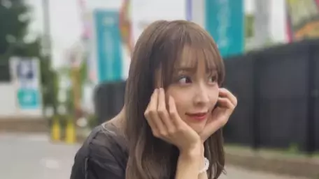 フェアリンの“虫の女”ショットが話題沸騰！ポニーテールの横顔にファン絶賛の声